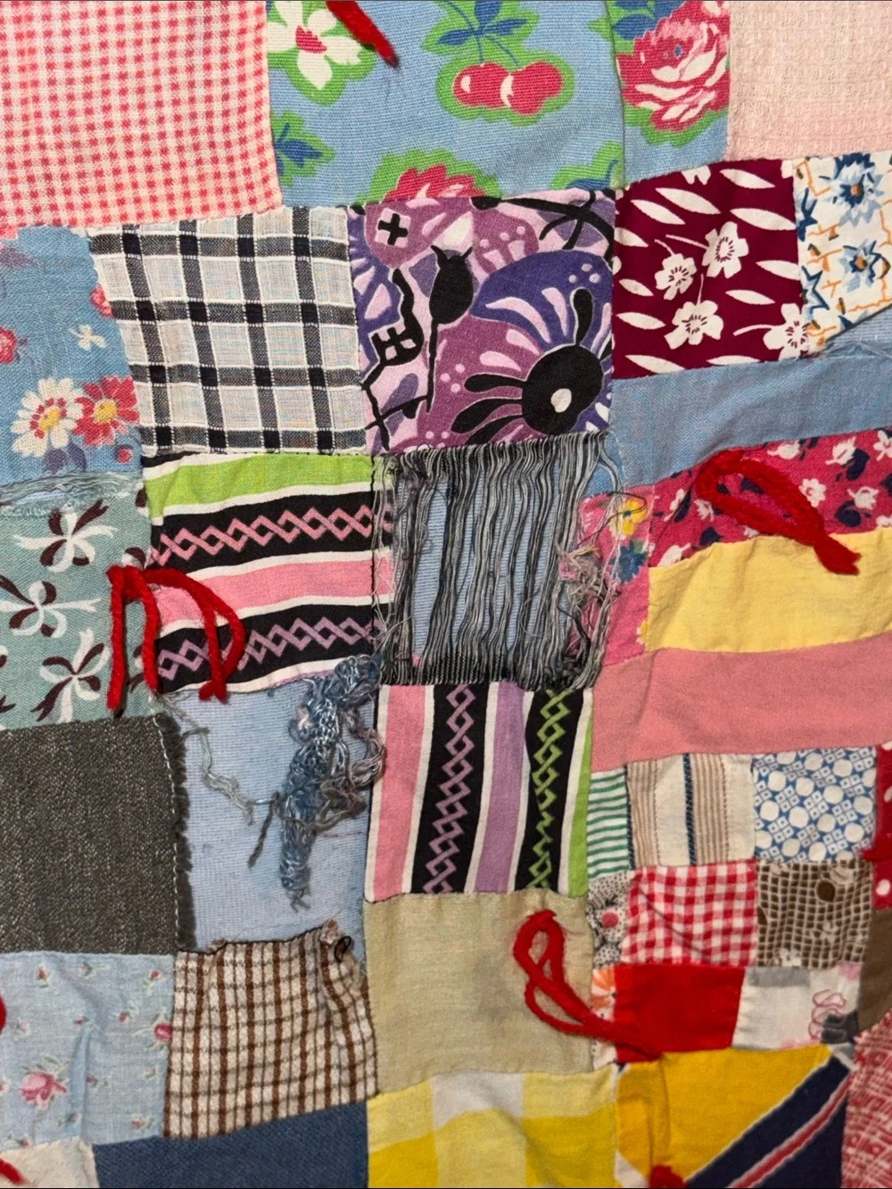 VTG CUSTOM MADE HANDMADE HAND STITCHED ONE OF A KIND GRANDMOTHER QUILT BLANKET